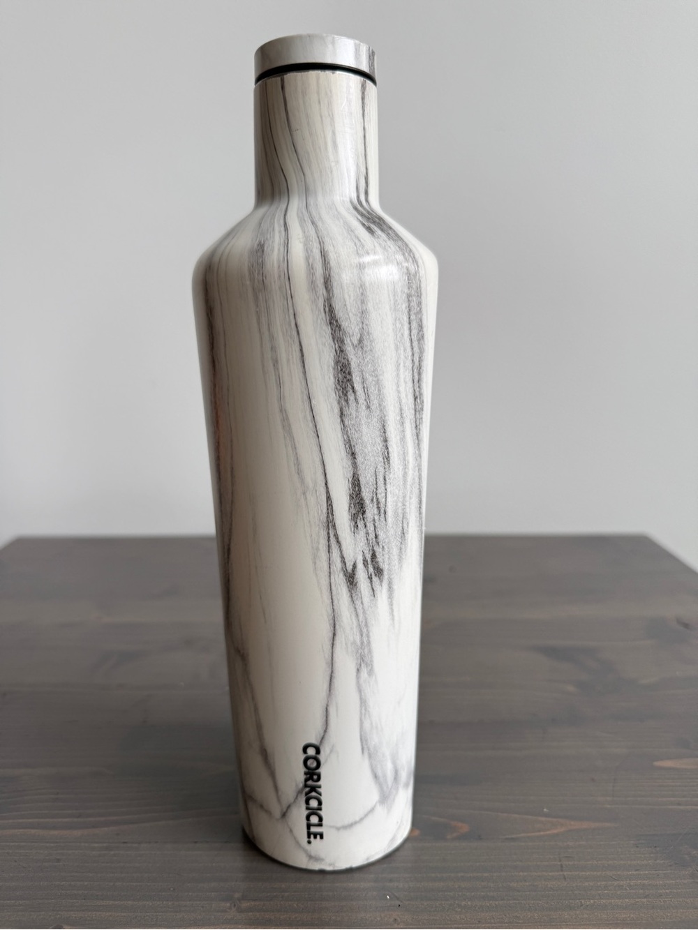 Corkcicle Canteen in the Snowdrift marble-like finish. 25oz